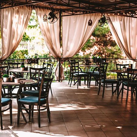 Marko Polo Hotel Aksay Екстериор снимка