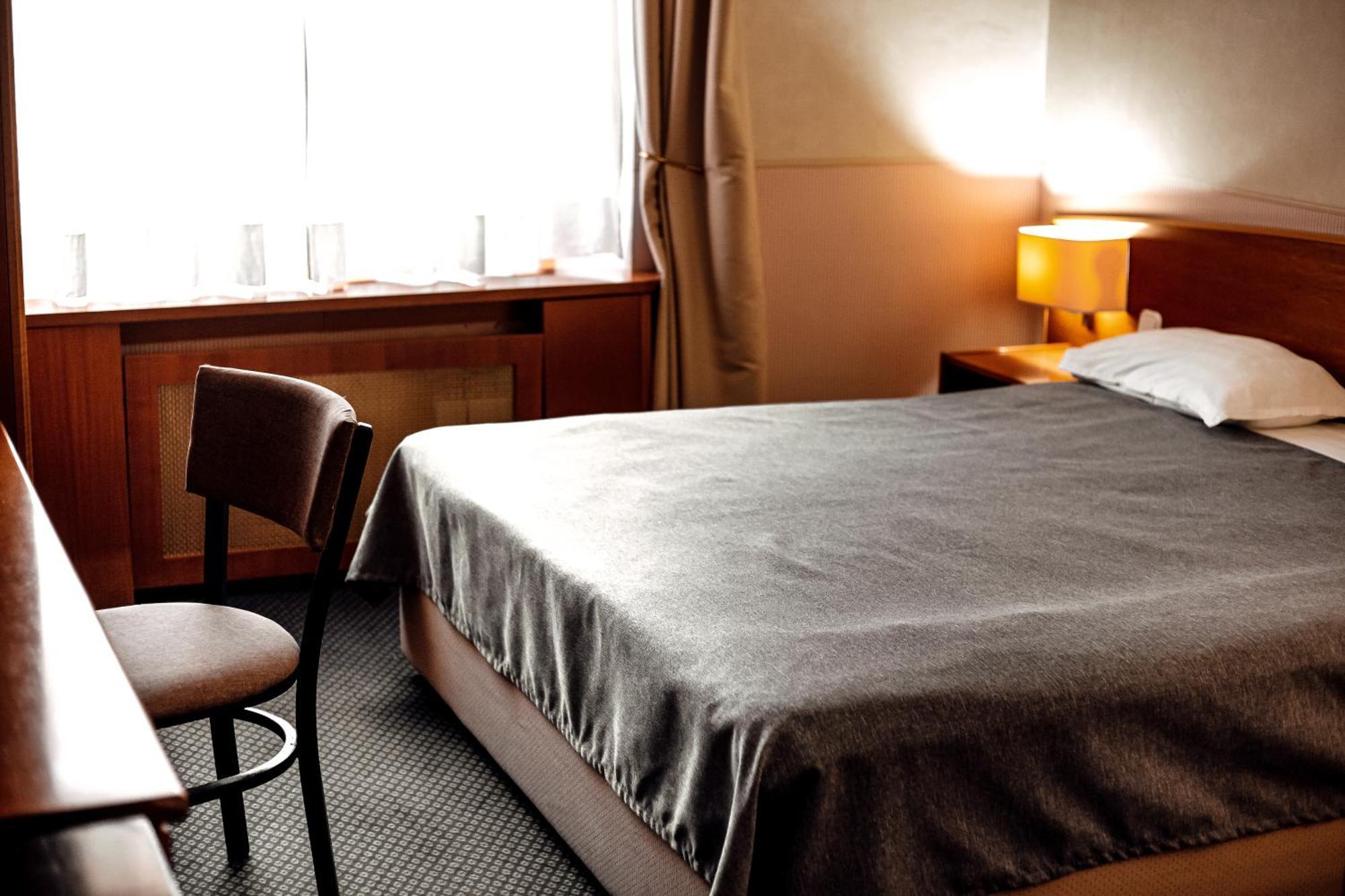 Marko Polo Hotel Aksay Екстериор снимка